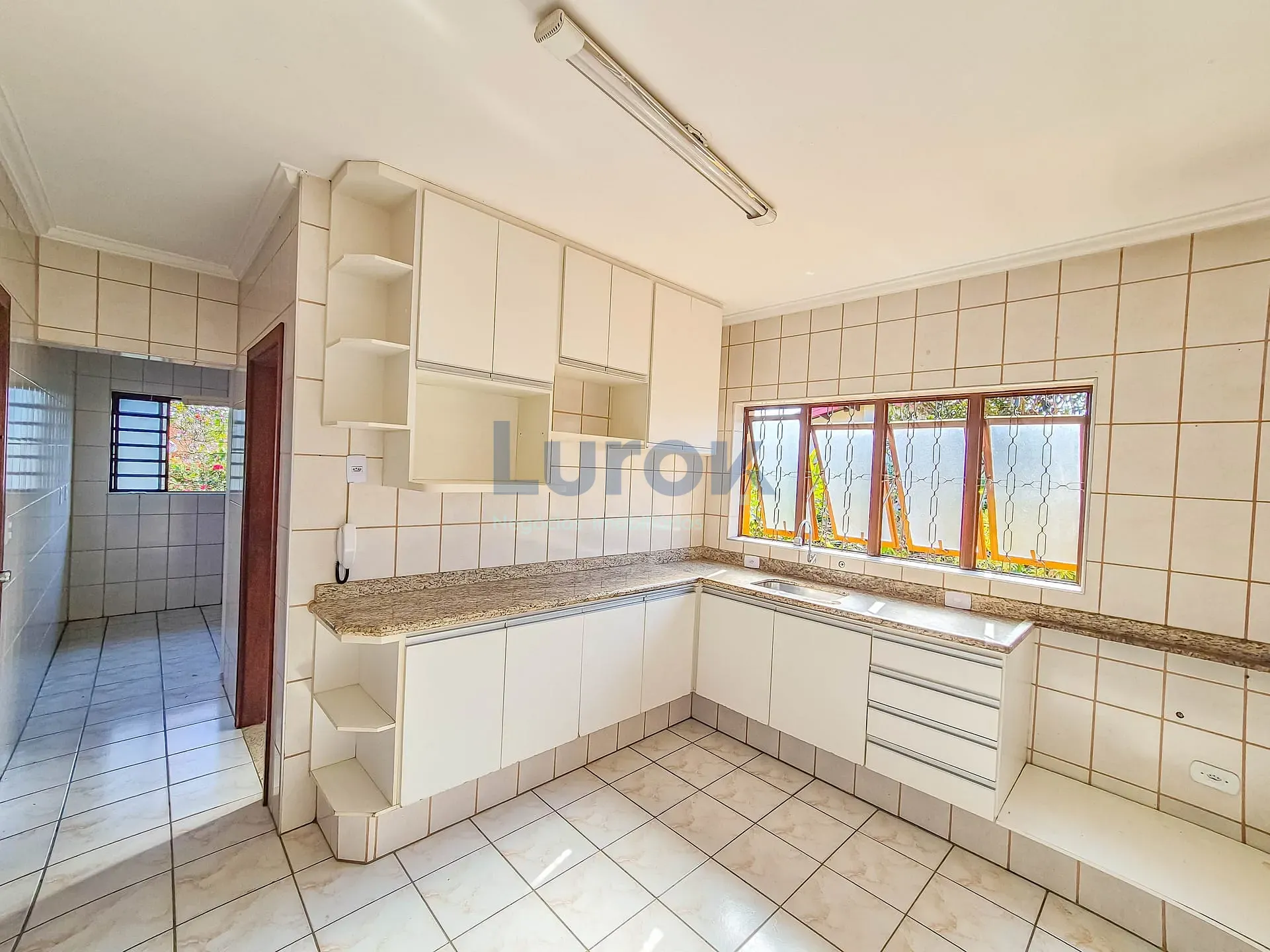 Casa, 3 quartos, 182 m² - Foto 4