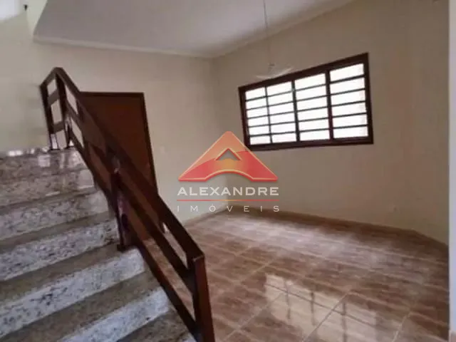 Casa com 137m² 3 quartos e 1 banheiro, à venda, no bairro Bosque dos Eucaliptos em São José dos Campos