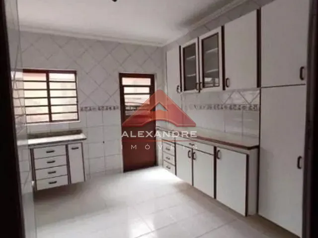 Casa com 137m² 3 quartos e 1 banheiro, à venda, no bairro Bosque dos Eucaliptos em São José dos Campos