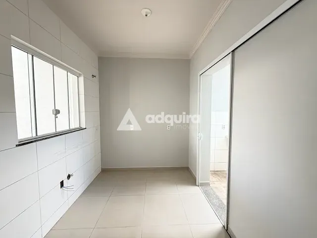 Casa 2 quartos e 1 banheiro, para alugar, no bairro Orfãs em Ponta Grossa