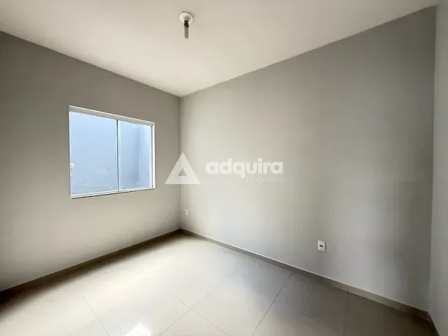 Casa 2 quartos e 1 banheiro, para alugar, no bairro Orfãs em Ponta Grossa