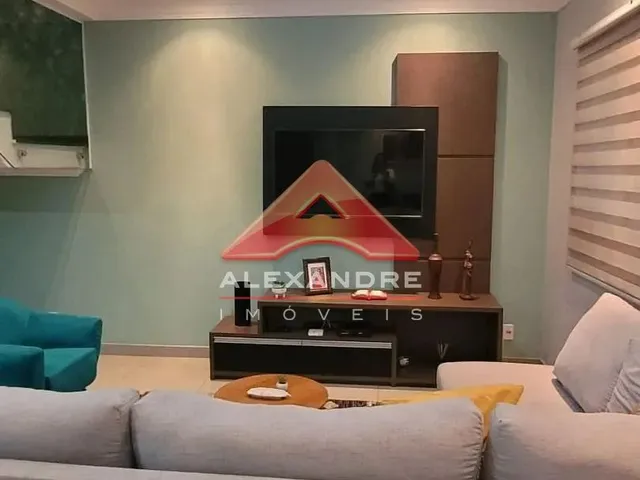 Casa com 159m² 3 quartos e 2 banheiros, à venda, no bairro Condomínio Vila Patrícia em São José Dos Campos