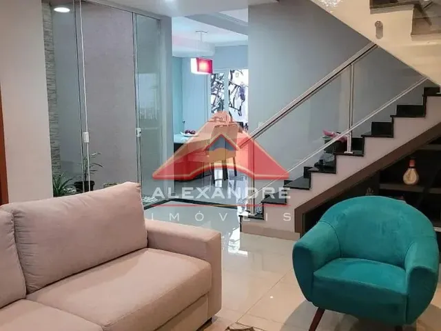 Casa com 159m² 3 quartos e 2 banheiros, à venda, no bairro Condomínio Vila Patrícia em São José Dos Campos