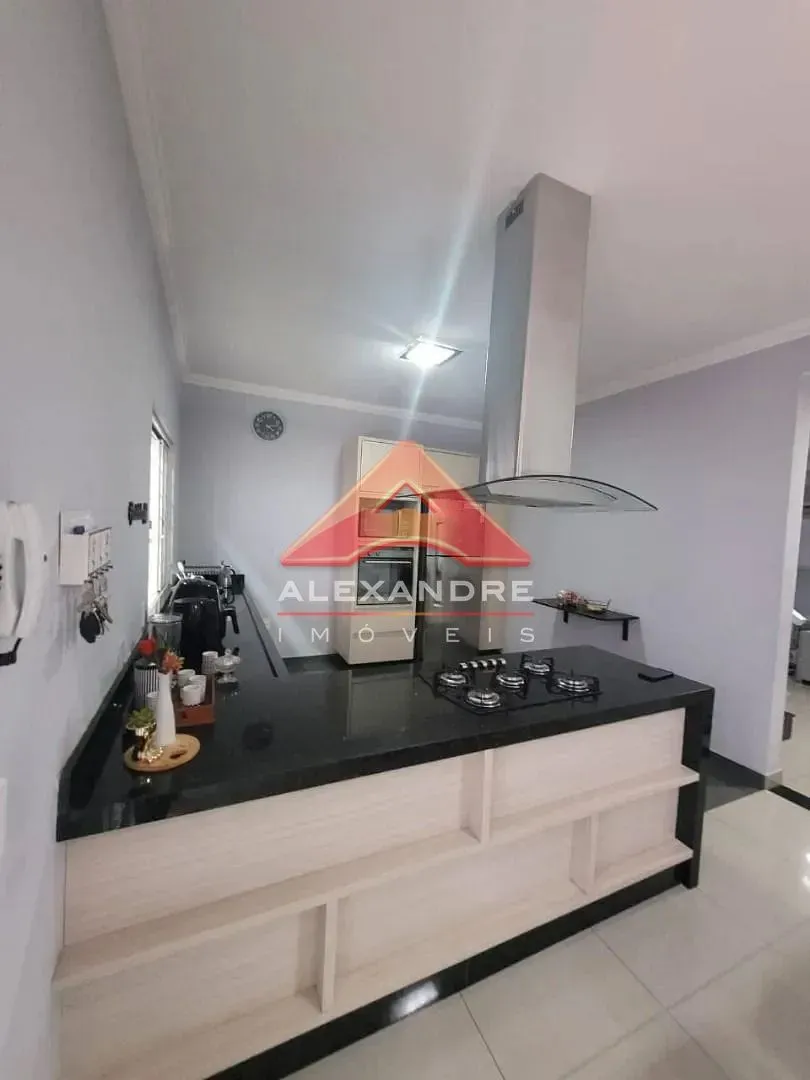 Casa, 3 quartos, 220 m² - Foto 6