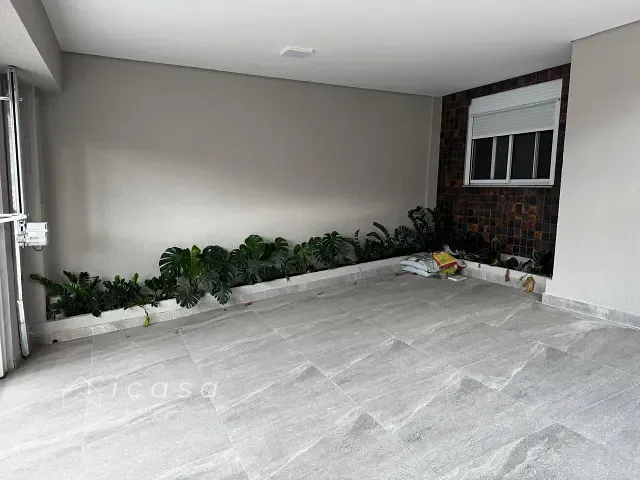 Casa com 200m² 3 quartos e 3 banheiros, à venda, no bairro Recanto dos Eucaliptos em São José dos Campos