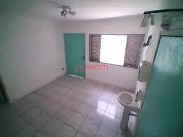 Casa 2 quartos e 2 banheiros, à venda, no bairro Santa Terezinha em São Bernardo do Campo
