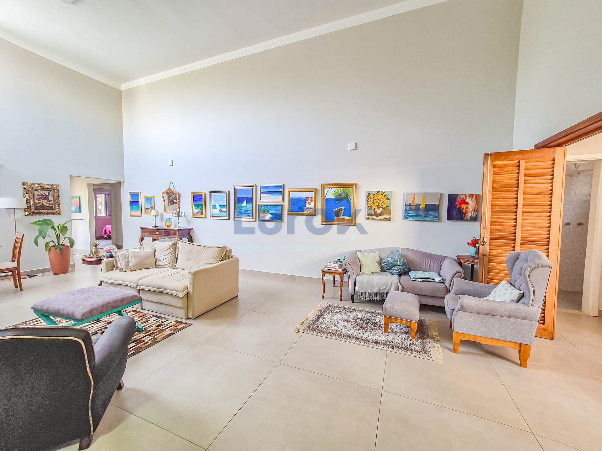 Casa, 3 quartos, 212 m² - Foto 4