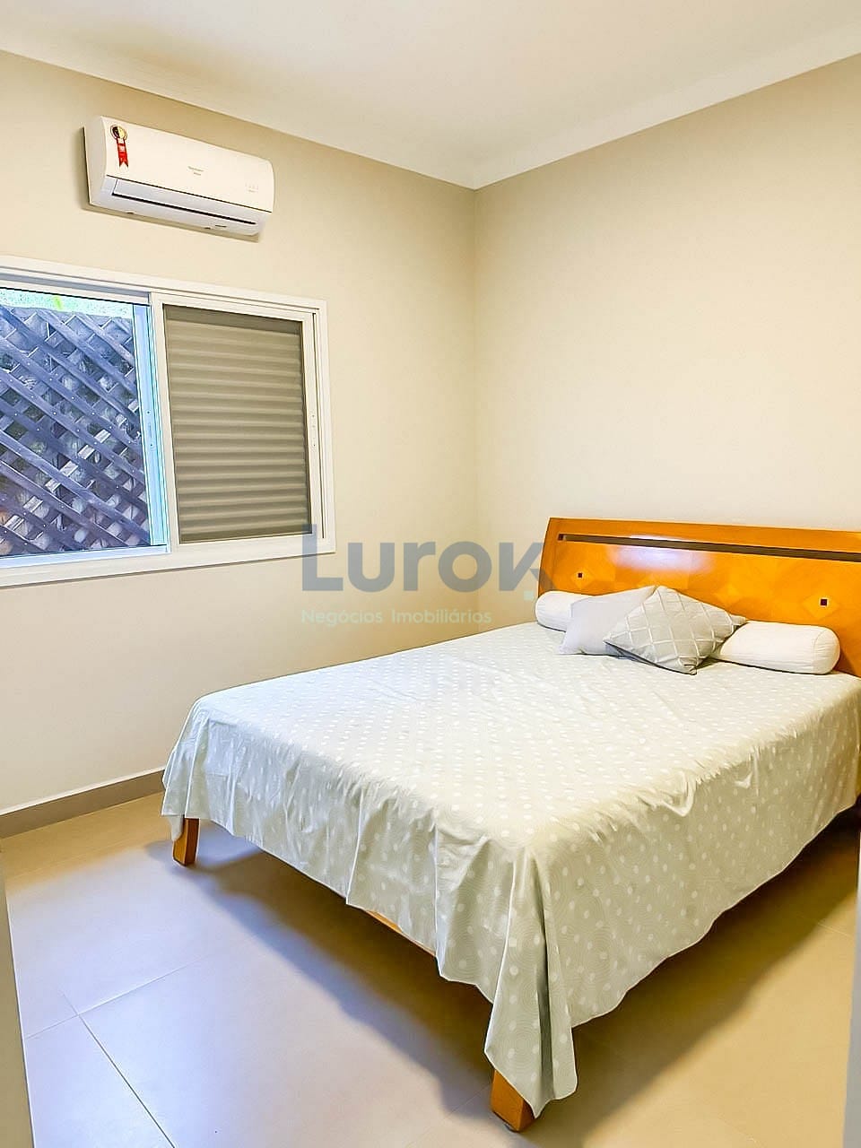 Casa, 3 quartos, 212 m² - Foto 11