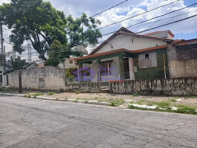 Casa com 360m² 1 quarto e 1 banheiro, à venda, no bairro Parque Santo Eduardo em São Paulo