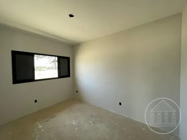 Casa com 120m² 2 quartos e 1 banheiro, à venda, no bairro Flórida em Embu-Guaçu