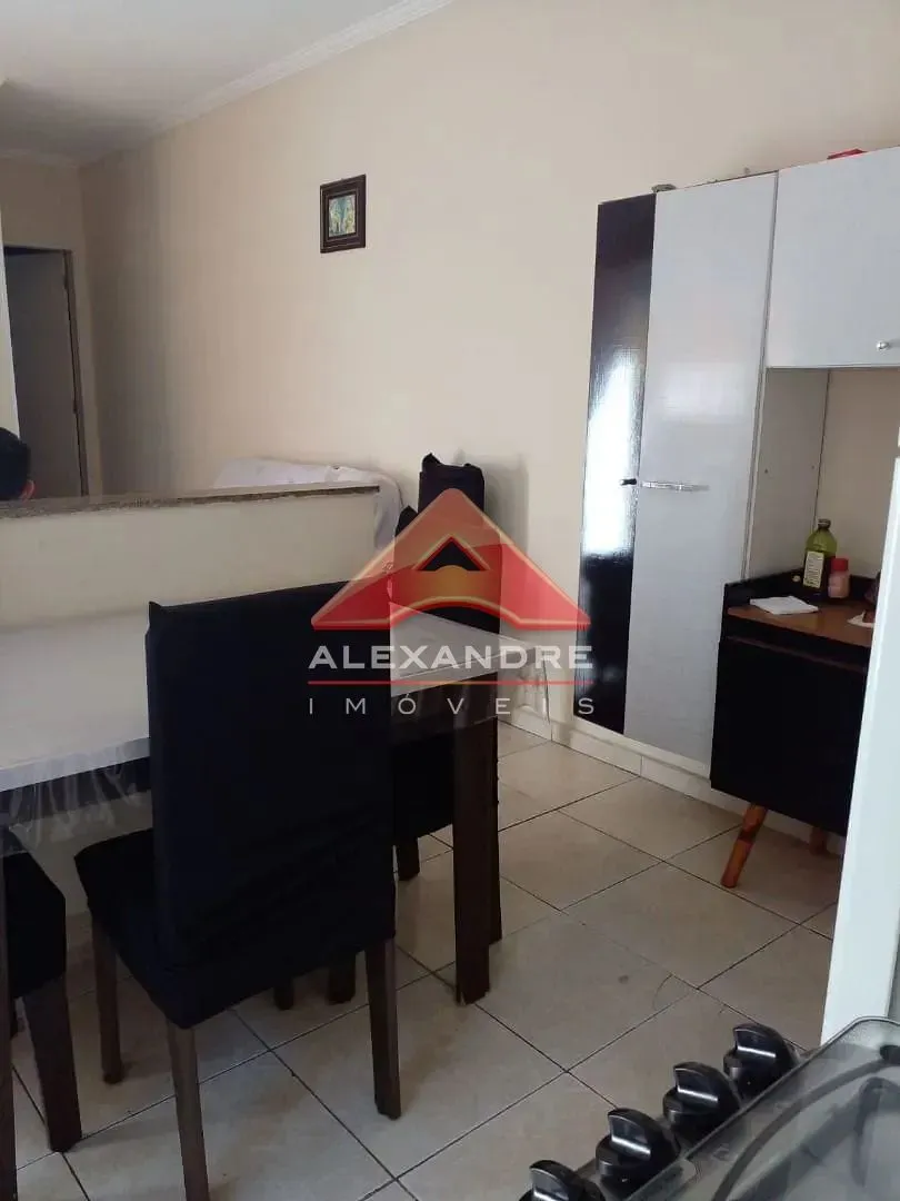 Casa, 3 quartos, 80 m² - Foto 1