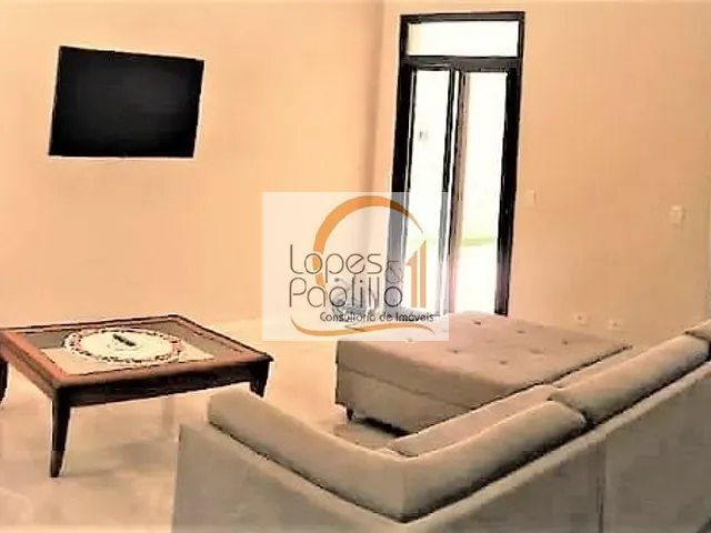 Casa com 800m² 3 quartos e 4 banheiros, à venda, no bairro Jardim Estância Brasil em Atibaia