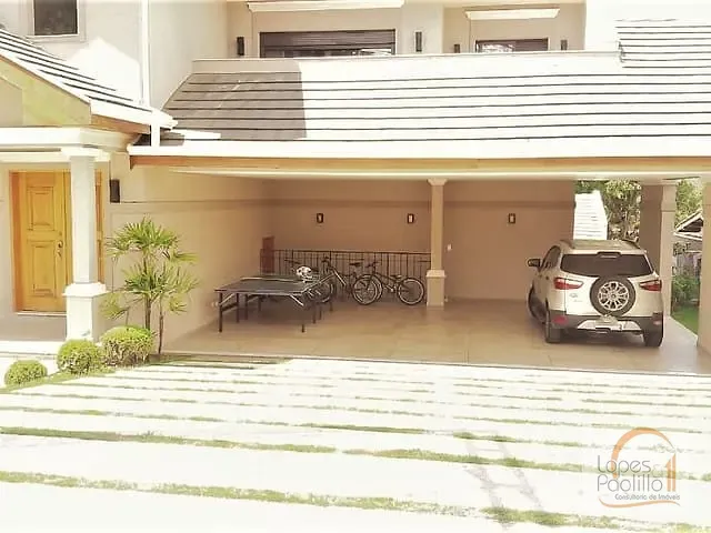 Casa com 800m² 3 quartos e 4 banheiros, à venda, no bairro Jardim Estância Brasil em Atibaia