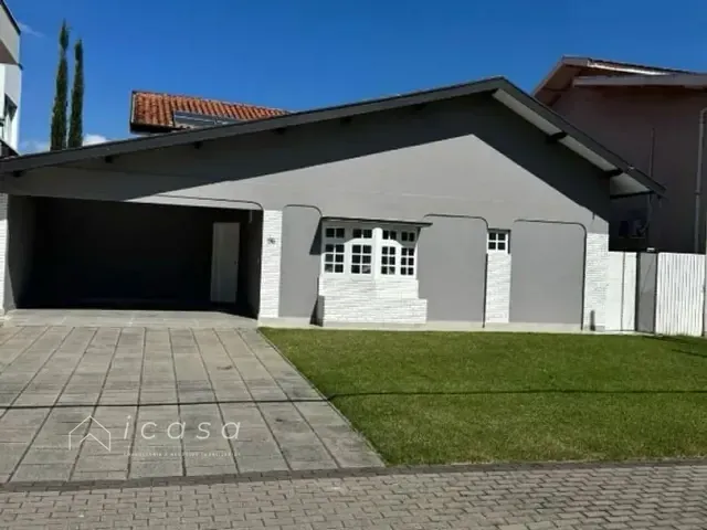 Casa com 450m² 4 quartos e 3 banheiros, à venda, no bairro Conjunto Residencial Esplanada do Sol em São José dos Campos