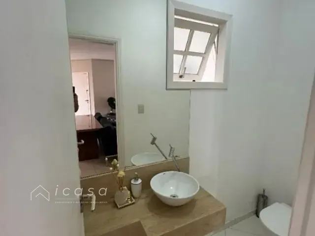 Casa com 450m² 4 quartos e 3 banheiros, à venda, no bairro Conjunto Residencial Esplanada do Sol em São José dos Campos