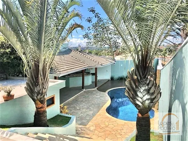 Casa com 453m² 3 quartos e 5 banheiros, à venda, no bairro Jardim Paulista em Atibaia