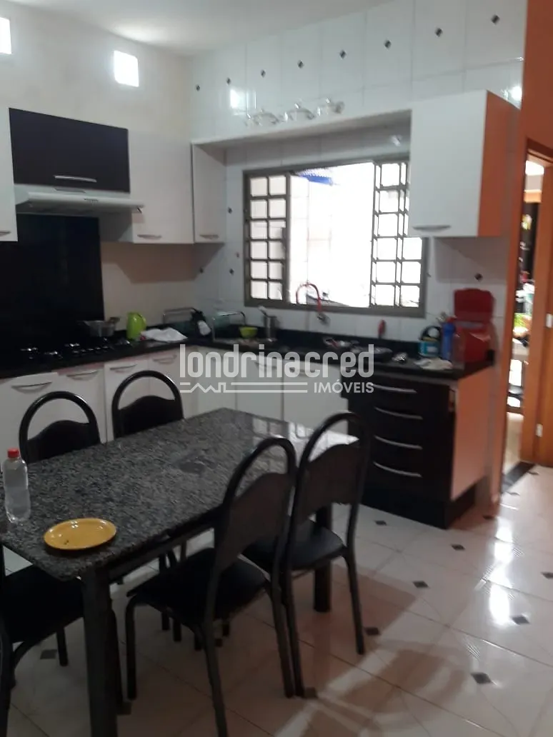 Casa, 4 quartos, 190 m² - Foto 13