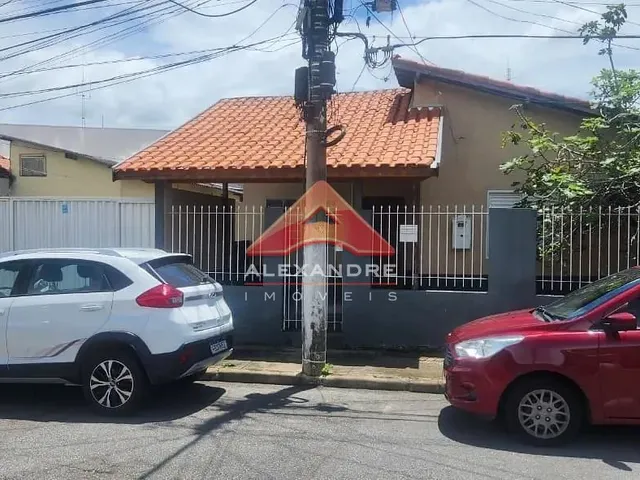 Casa com 259m² 3 quartos e 2 banheiros, à venda, no bairro Vila Cardoso em São José Dos Campos