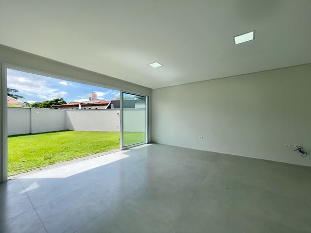 Casa com 262m² 3 quartos e 4 banheiros, à venda, no bairro Jardim Prudência em São Paulo