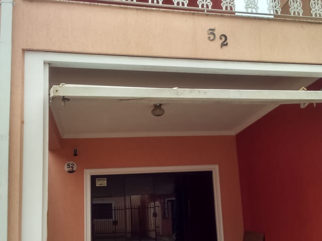 Casa com 125m² 2 quartos e 1 banheiro, à venda, no bairro Residencial Mombaça I em Pindamonhangaba