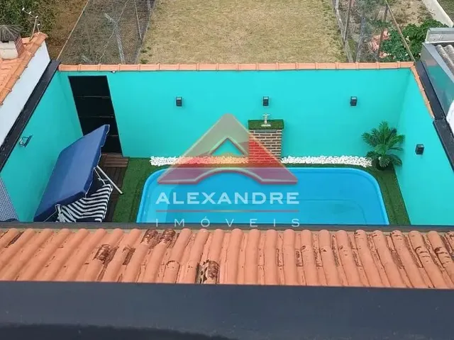 Casa com 175m² 4 quartos e 2 banheiros, à venda, no bairro Parque Residencial Santo André em Caçapava