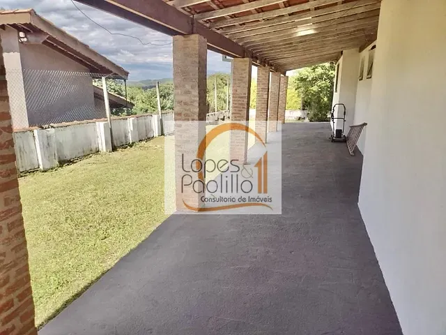 Casa com 470m² 3 quartos e 1 banheiro, à venda, no bairro Jardim Paulista em Atibaia