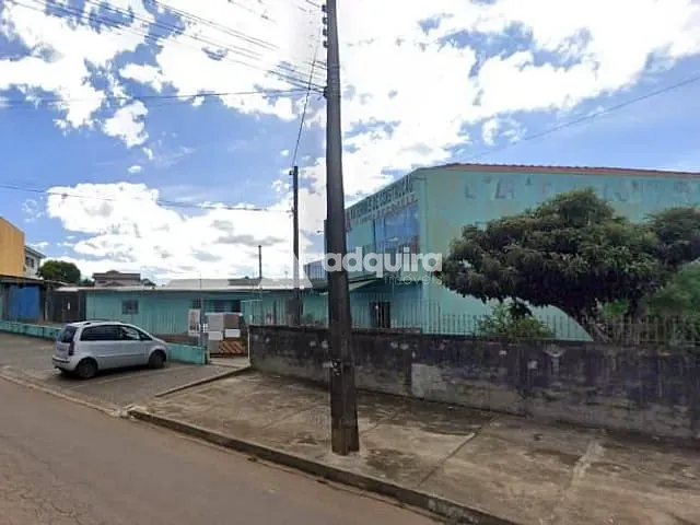 Casa com 1363m², à venda, no bairro Cará-cará em Ponta Grossa