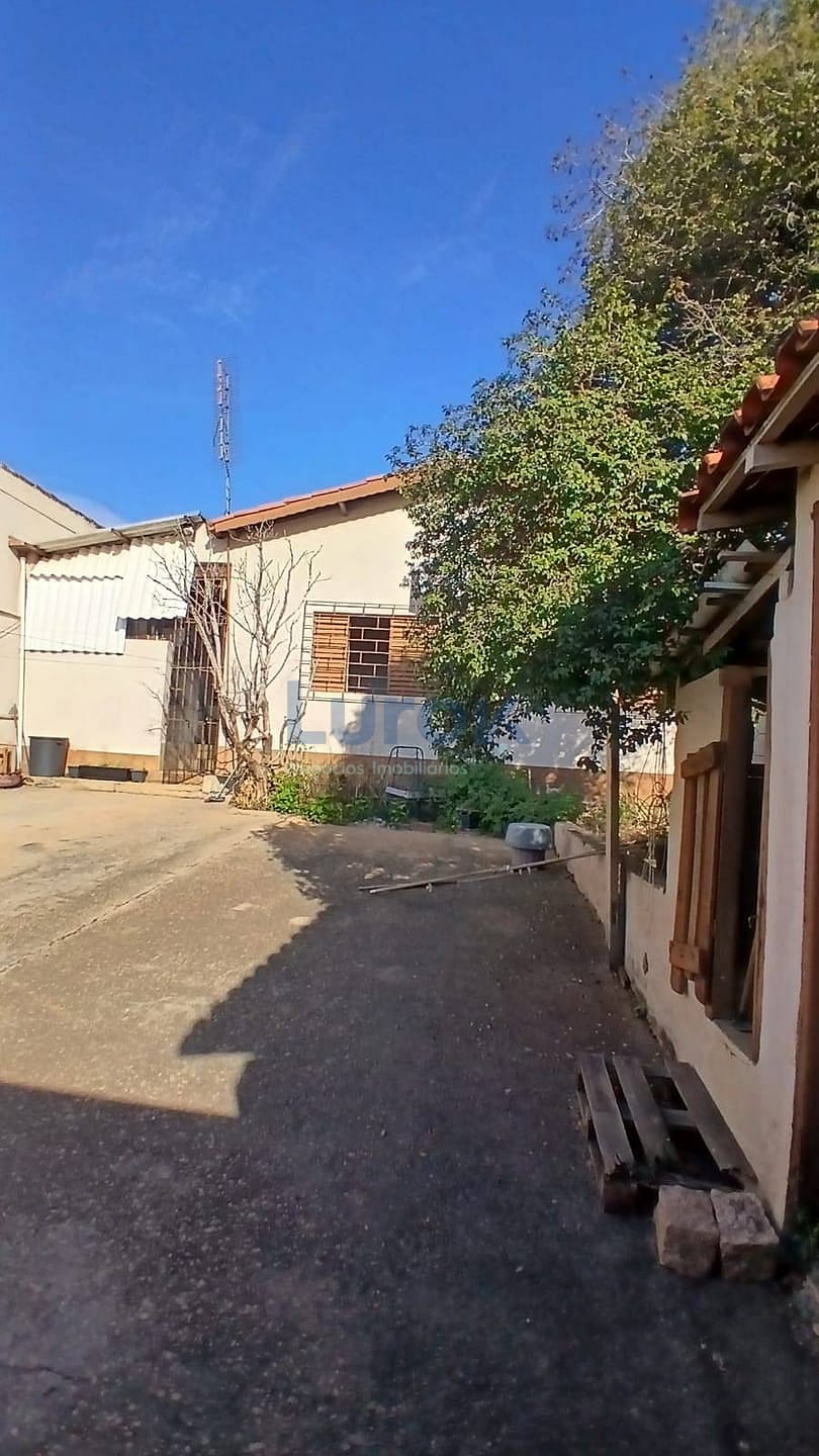 Casa, 3 quartos, 168 m² - Foto 1