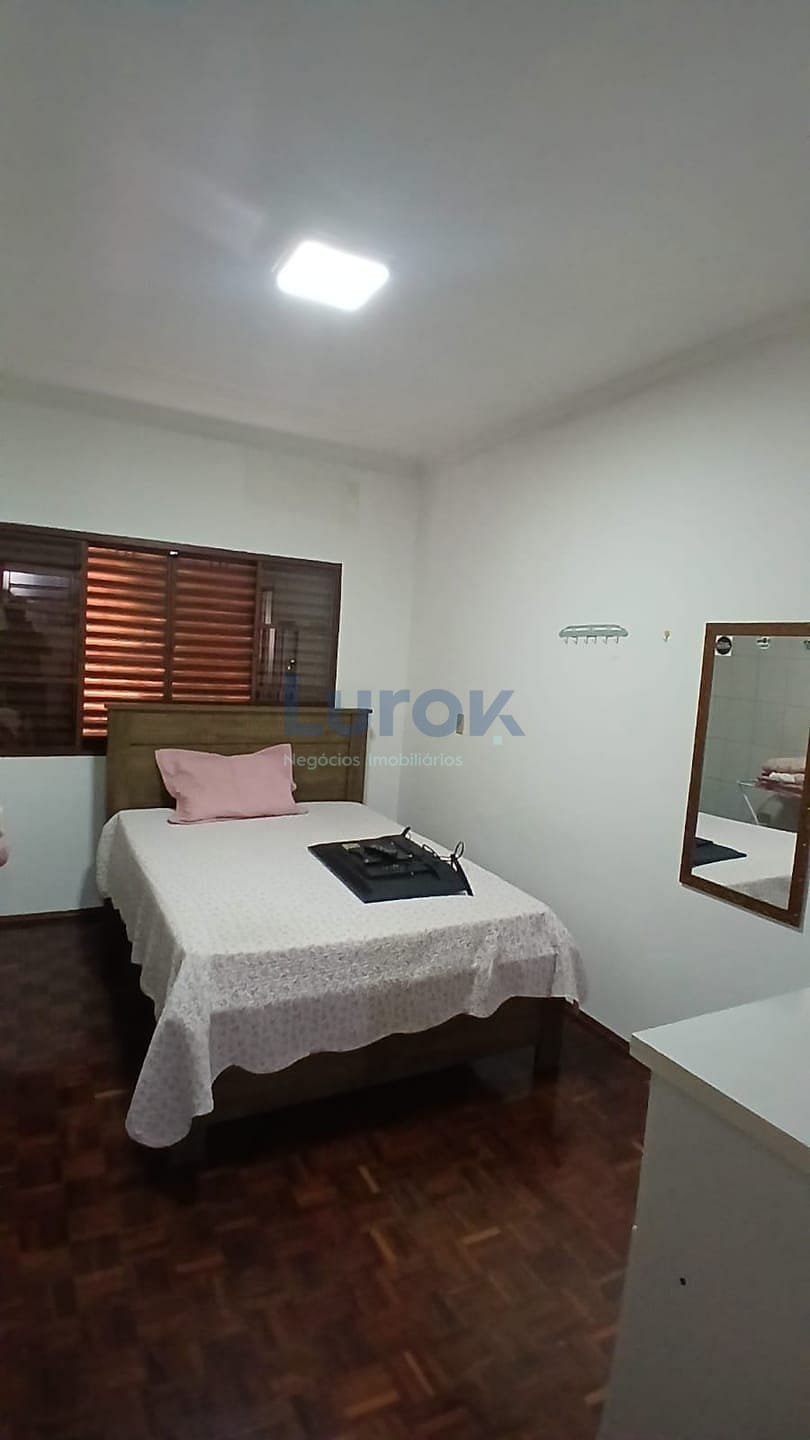 Casa, 3 quartos, 168 m² - Foto 13