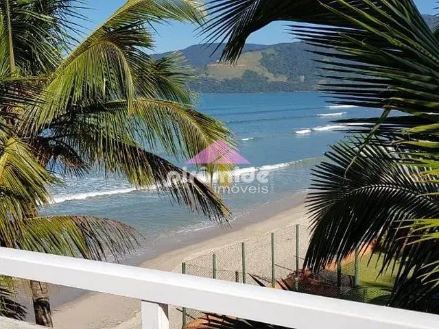 Casa com 630m² 4 quartos e 5 banheiros, à venda ou para alugar, no bairro Praia do Sapê em Ubatuba