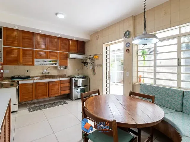 Casa com 169m² 4 quartos e 3 banheiros, à venda, no bairro Campo Belo em São Paulo
