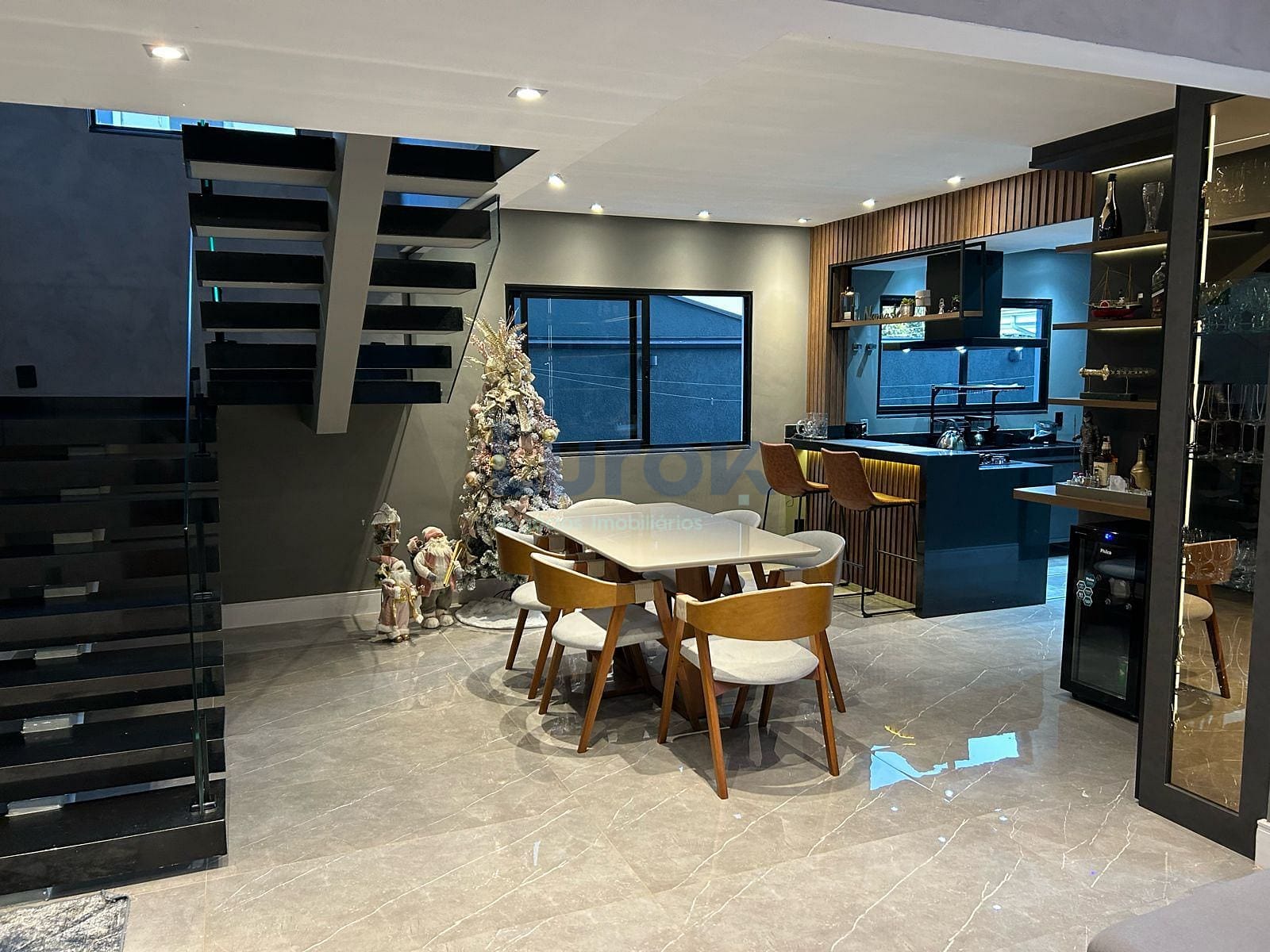 Casa, 3 quartos, 196 m² - Foto 22