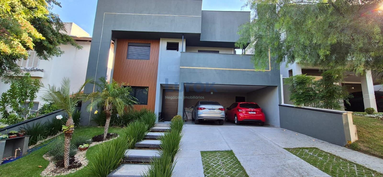 Casa, 3 quartos, 196 m² - Foto 1