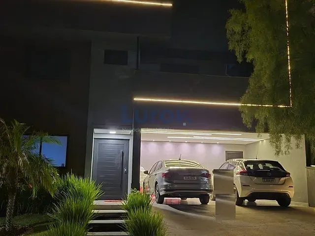 Casa com 454m² 3 quartos e 4 banheiros, à venda, no bairro Vila Faustina II em Valinhos
