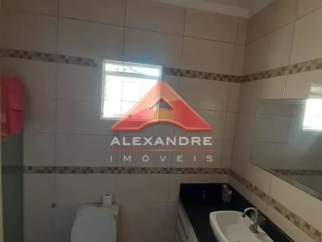 Casa com 125m² 3 quartos e 2 banheiros, à venda, no bairro Conjunto Residencial Galo Branco em São José Dos Campos