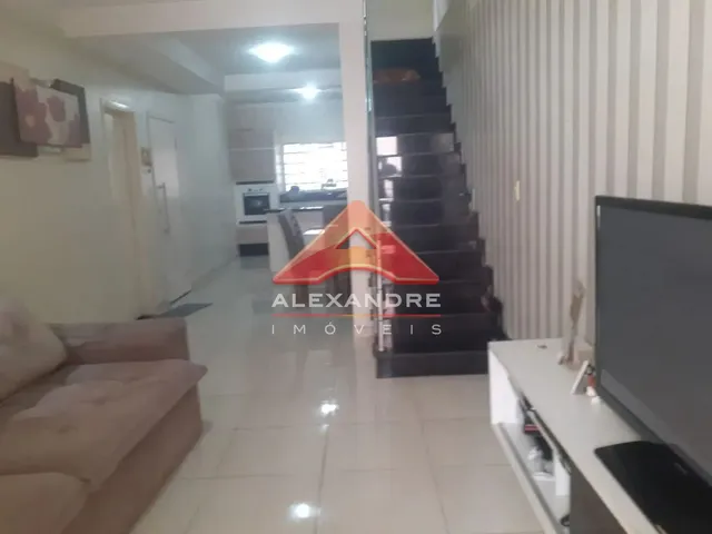 Casa com 125m² 3 quartos e 2 banheiros, à venda, no bairro Conjunto Residencial Galo Branco em São José Dos Campos