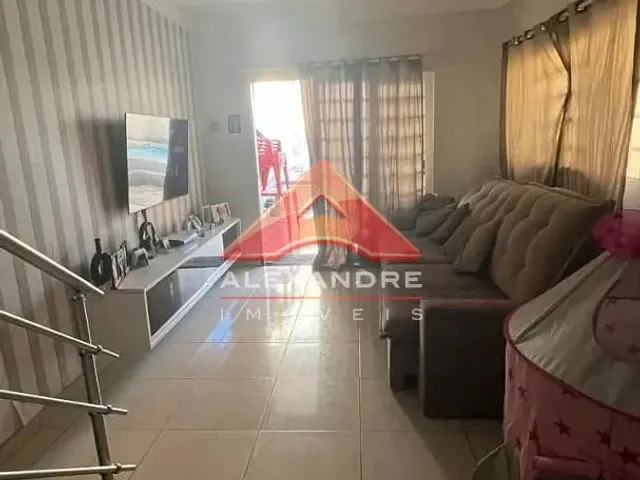 Casa com 125m² 3 quartos e 2 banheiros, à venda, no bairro Conjunto Residencial Galo Branco em São José Dos Campos