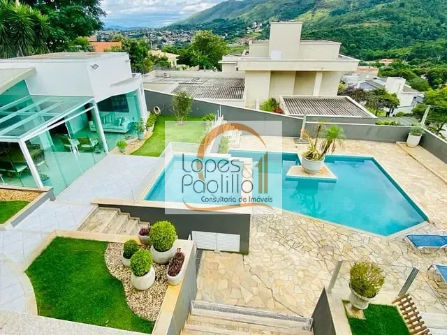Casa com 828m² 4 quartos e 6 banheiros, à venda, no bairro Jardim Maristela em Atibaia