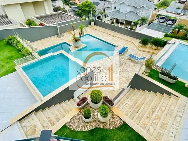 Casa com 828m² 4 quartos e 6 banheiros, à venda, no bairro Jardim Maristela em Atibaia
