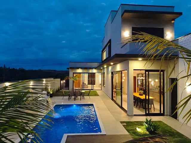 Casa com 731m² 3 quartos e 5 banheiros, à venda, no bairro Observatório em Vinhedo