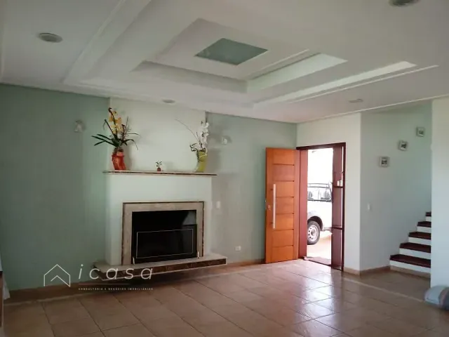 Casa com 1000m² 3 quartos e 2 banheiros, à venda ou para alugar, no bairro Parque Mirante Do Vale em Jacareí