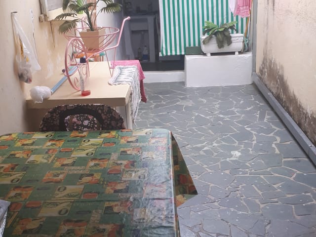 Casa com 304m² 2 quartos e 1 banheiro, à venda, no bairro Residencial Campos Maia em Pindamonhangaba