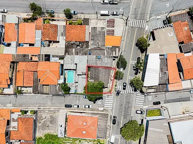 Casa com 320m² 2 quartos e 1 banheiro, à venda, no bairro Vila Santo Antônio em São Paulo