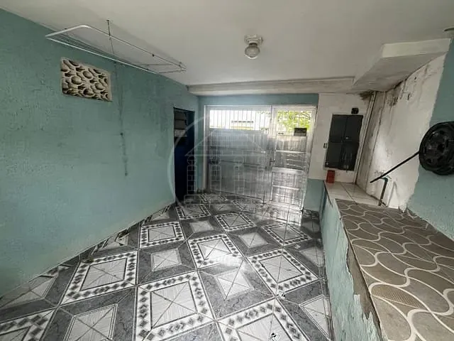 Casa com 200m² 3 quartos e 3 banheiros, à venda, no bairro Jardim Myrna em São Paulo
