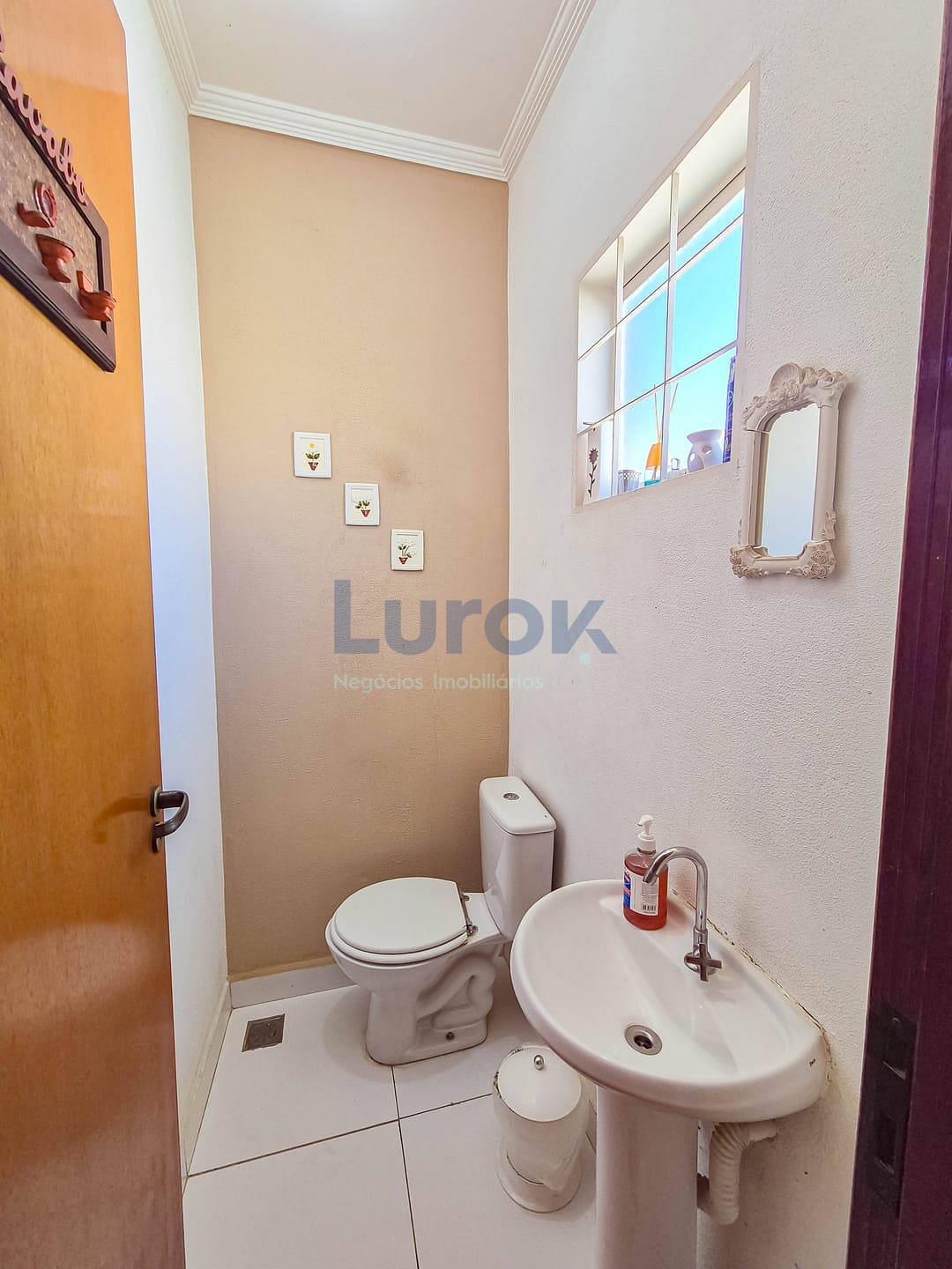 Casa, 3 quartos, 206 m² - Foto 3