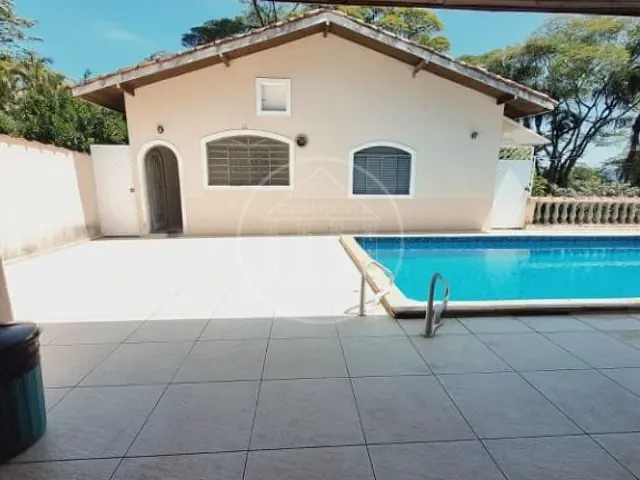 Casa com 320m² 3 quartos e 3 banheiros, à venda ou para alugar, no bairro Jardim das Palmeiras (Zona Sul) em São Paulo