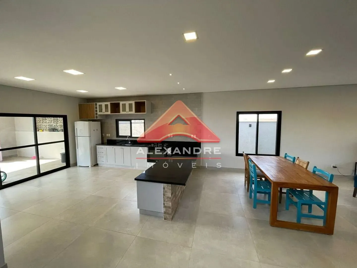 Casa, 4 quartos, 223 m² - Foto 8