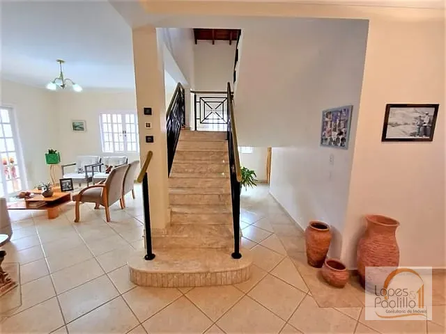 Casa com 427m² 3 quartos e 3 banheiros, à venda, no bairro Jardim Itaperi em Atibaia
