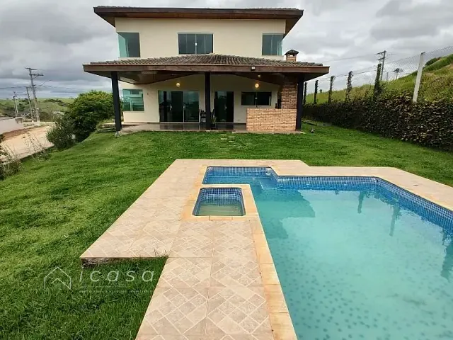 Casa com 1050m² 3 quartos e 4 banheiros, à venda, no bairro Condomínio Parque Vale dos Lagos em Jacareí