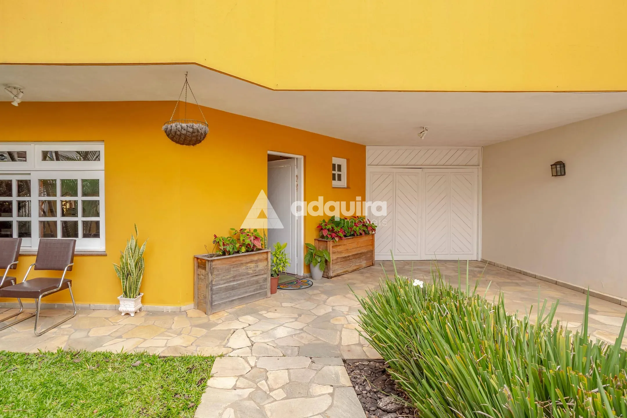 Casa, 4 quartos, 339 m² - Foto 2